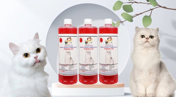 Persian Cat Shampoo (1 Litre) (Pack of 3) Strawberry